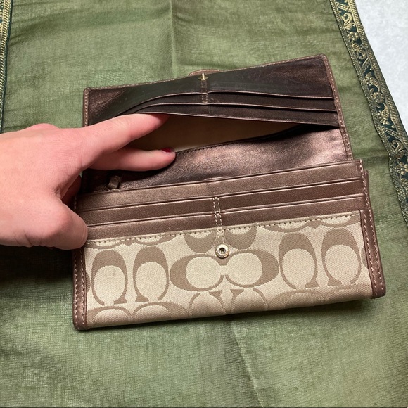 Coach Buckle Wallet - Picture 8 of 12